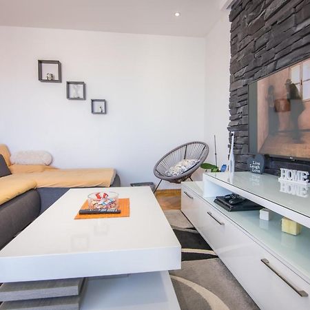 Apartman Petra Appartement Makarska Buitenkant foto