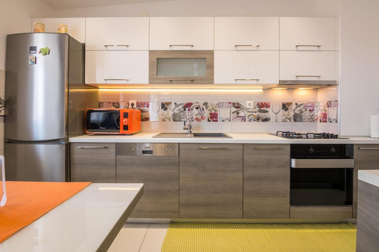 Apartman Petra Appartement Makarska Buitenkant foto