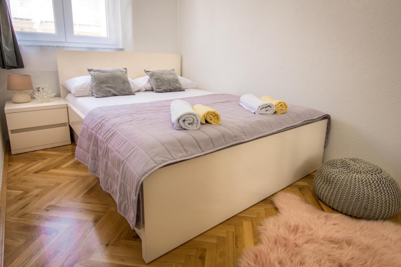 Apartman Petra Makarska Buitenkant foto