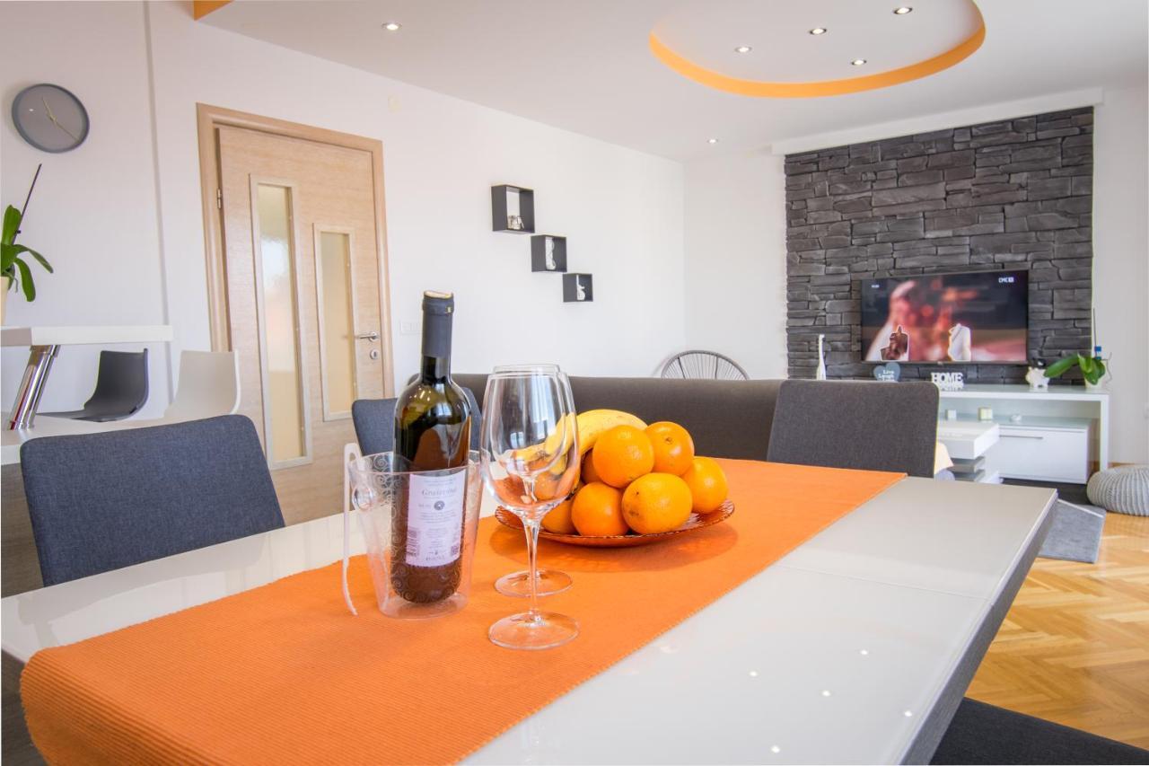 Apartman Petra Appartement Makarska Buitenkant foto