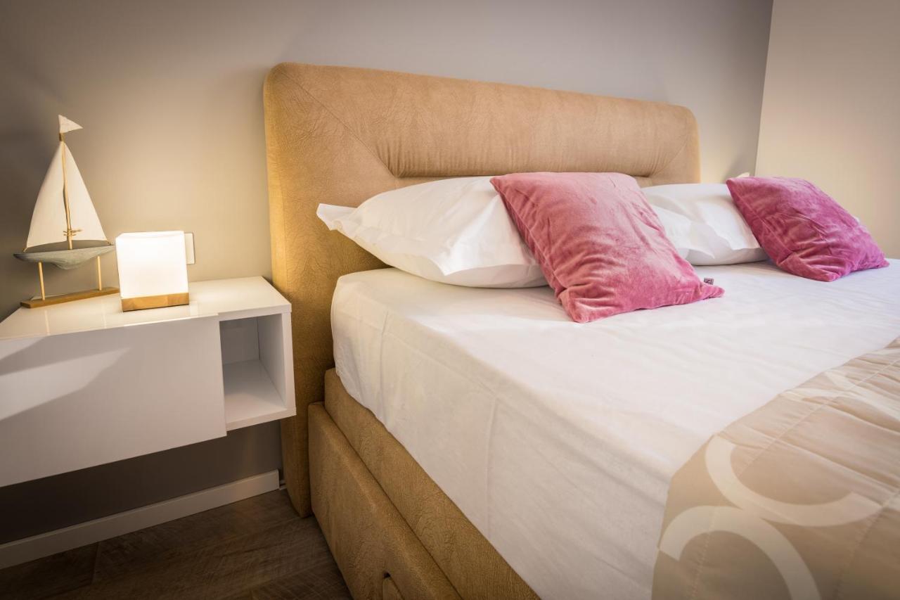 Apartman Petra Appartement Makarska Buitenkant foto